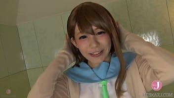 [HentaiCosplay] Mesmo que ela esteja em um cosplay de estudante do ensino médio em amor puro e inocente, felizmente dando um boquete diabolicamente erótico!
