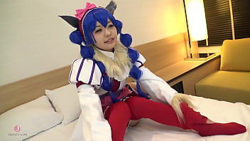 【Hentai Cosplay】 Sexo com um lindo cosplayer de cabelo azul. Encharcado com muito esguicho. – Introdução